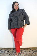 Carica l&#39;immagine nel visualizzatore di Gallery, Giacca in maglia con sciarpa melange nero/latte
