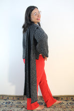 Carica l&#39;immagine nel visualizzatore di Gallery, Giacca in maglia con sciarpa melange nero/latte
