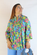 Carica l'immagine nel visualizzatore di Gallery, Camicia fantasia fiori
