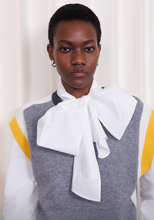 Carica l&#39;immagine nel visualizzatore di Gallery, Camicetta cotone bianco fiocco
