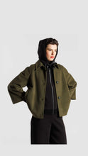 Carica l&#39;immagine nel visualizzatore di Gallery, Giacca tessuto mod. Giusy
