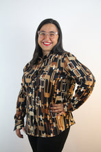 Carica l&#39;immagine nel visualizzatore di Gallery, Camicia stampa geometrica modello Mary
